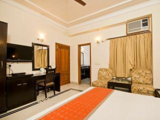 Oyo Rooms Lajpat Nagar New Delhi Exterior photo